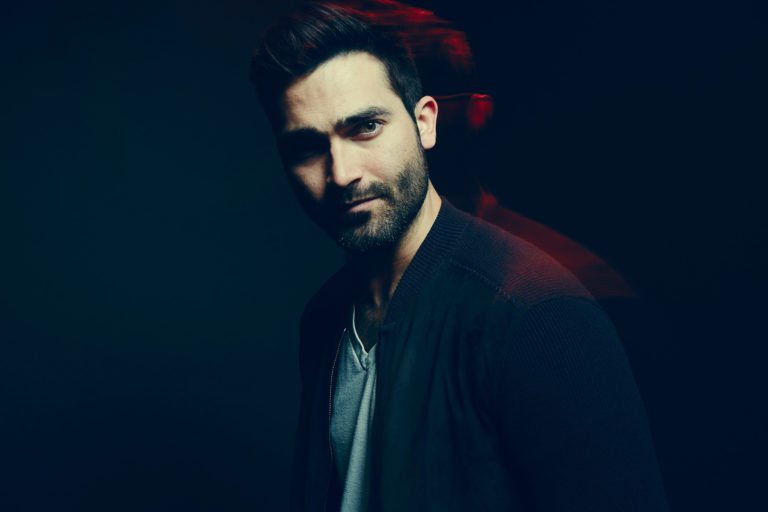 Is Tyler Hoechlin Gay? Who Is The Girlfriend? Here’s All You Need To Know