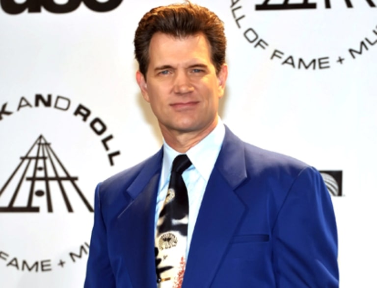 Is Chris Isaak Married, Who is His Wife? His Biography and Net Worth