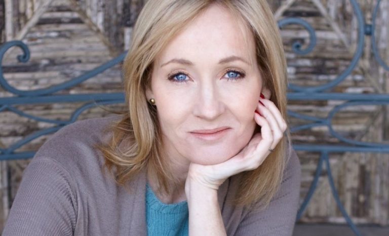 JK Rowling Husband, Daughter, And Other Kids, Family, Religion, Facts