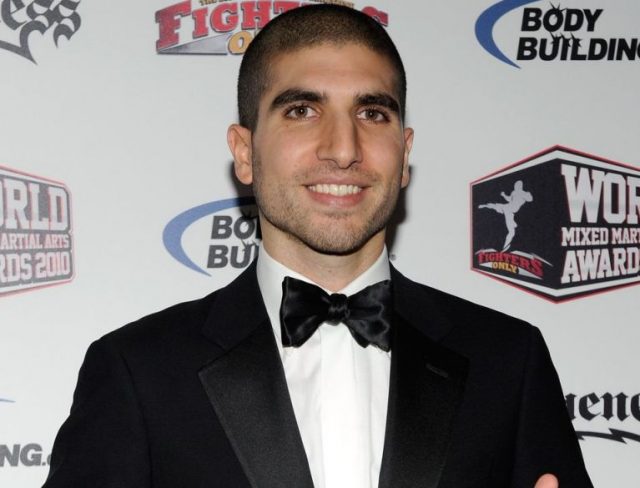 Who Is Ariel Helwani’s Wife, Jaclyn Stein? His Height, Bio, Other Facts