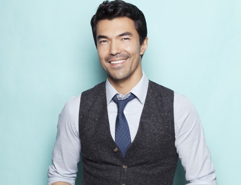 Ian Anthony Dale Bio, Wife Parents, Family, Height, Other Facts " Cele...