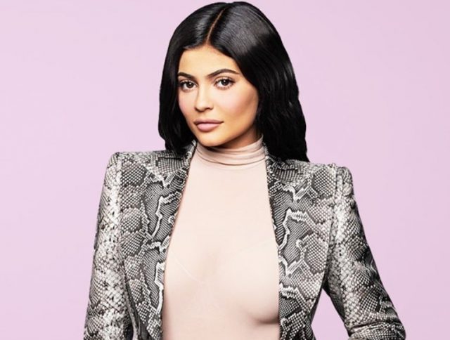 How Did 20 Year Old Kylie Jenner Build Close To $1 Billion Fortune Under 3 Years?