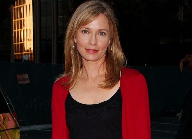 Susanna Thompson Biography, Celebrity Facts, Awards and Family Life