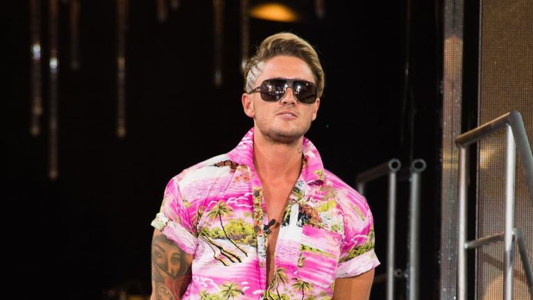 Due to expert opinion: Stephen Bear's sentence stayed